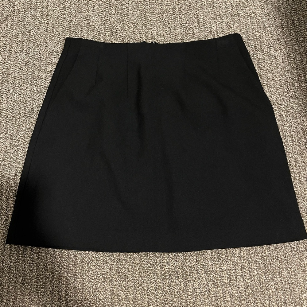 Aritzia Babaton Black Mini Skirt with Pockets